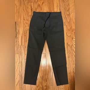 Men’s Banana Republic pill on pants